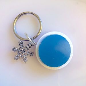 Handmade upcycled Pyrex Primary blue 401 snowflake keychain vintage